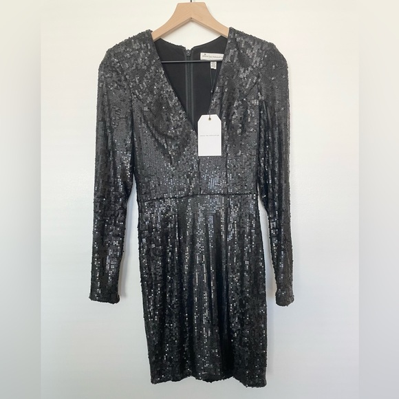 DRESS THE POPULATION SHAUNA SEQUINED DRESS - Picture 3 of 8